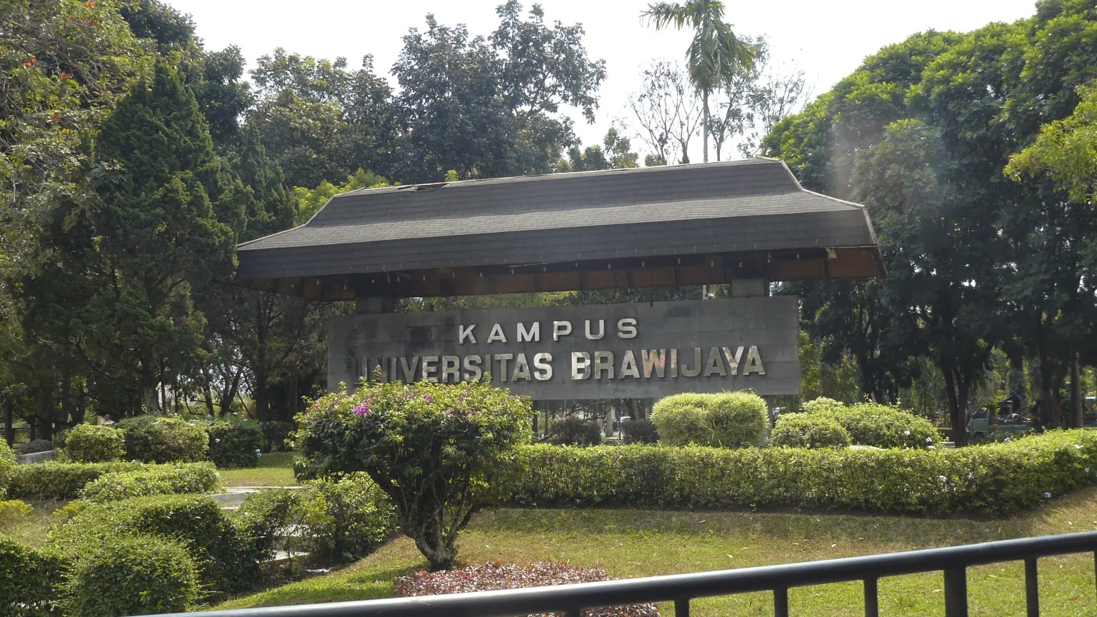 Universitas Brawijaya (UB)